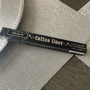 Kat Von D Tattoo Liner Black Liquid Liner